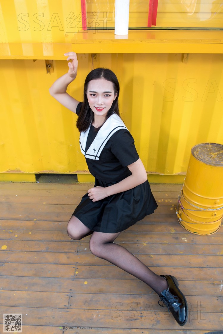 SSA丝社 第049期：笑容甜美小凤逛街回家沙发小憩脚尖加固足部特写 [99P/171MB]插图1