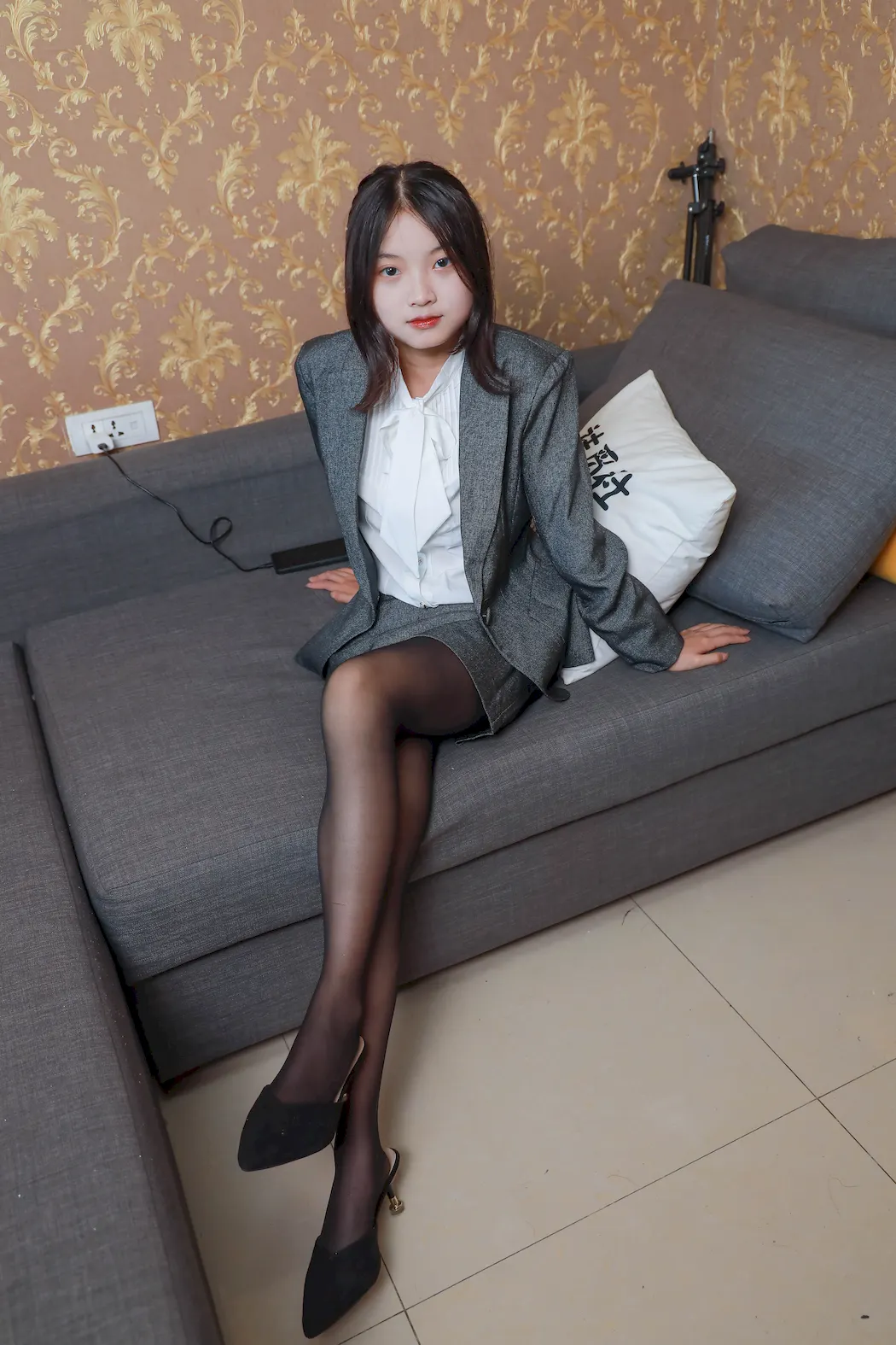 图片[2]-袜觅社 NO.035 香香[90P/1V/4.13GB]-无料摄影圈