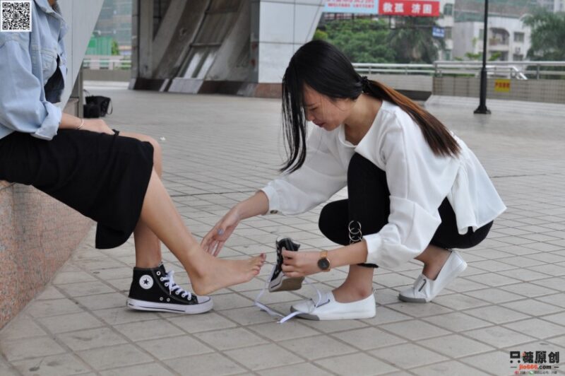 [只糖棉袜]NO.169 文琳&倩倩 我们也是光亮本身 [296P/620MB]-无料摄影圈