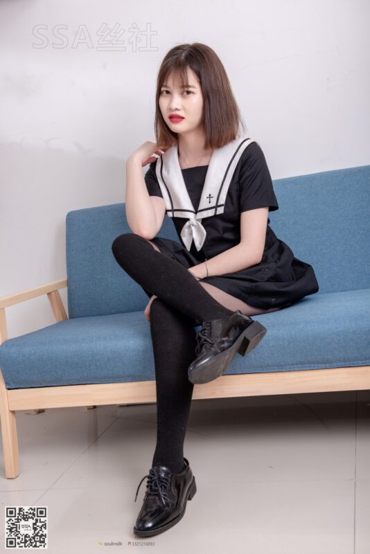[SSA丝社]超清写真 NO.113 穗子 腿模穗子教你穿黑色系JK制服 [156P/2.24GB]-无料摄影圈