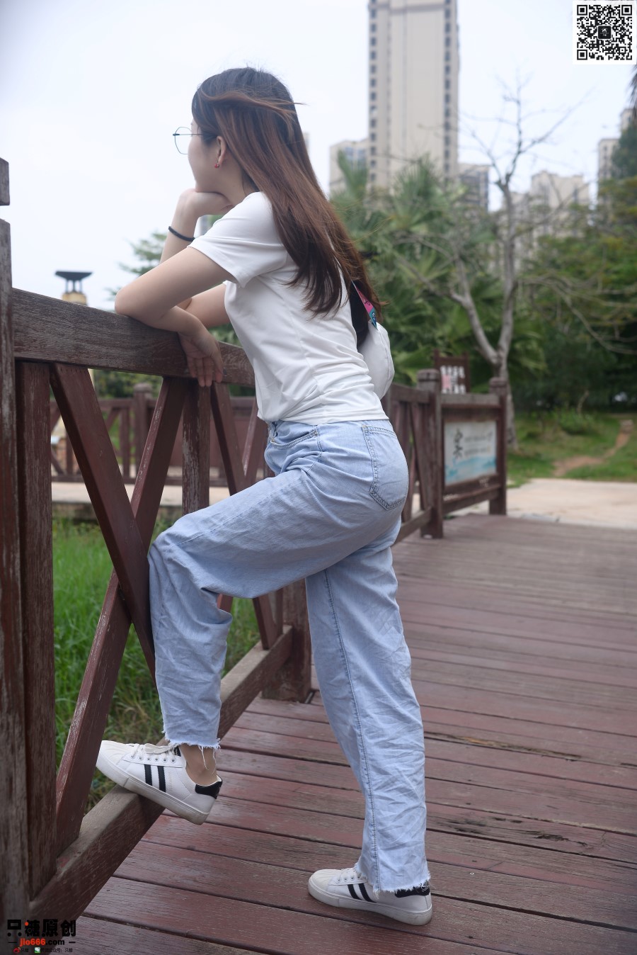 图片[1]-[只糖棉袜]NO.292 七喜 山间清爽的风 [146P/1V/710MB]-无料摄影圈