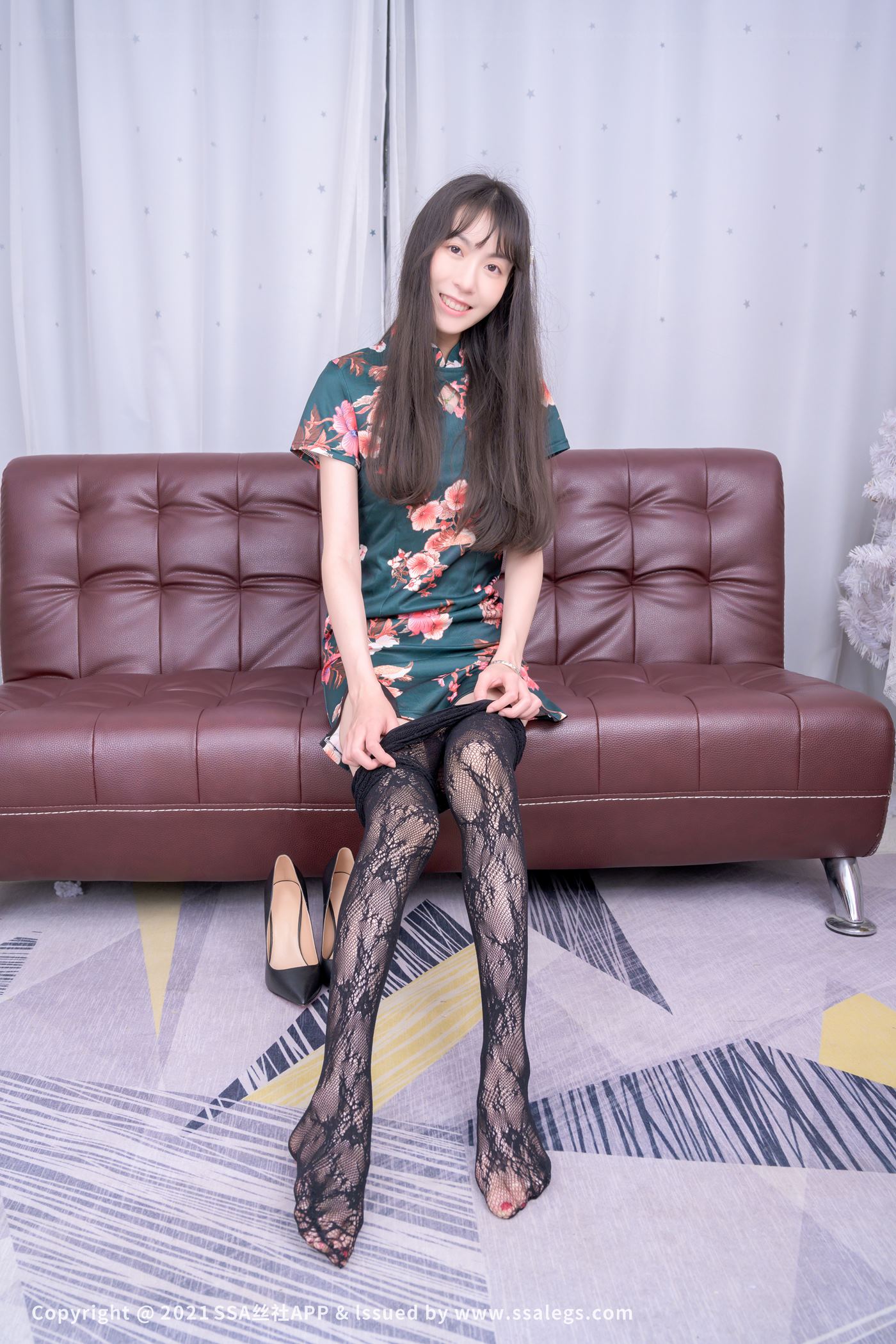 图片[1]-[SSA丝社]超清写真 NO.745 模特团团的黑丝网袜（下）[126P/4.07GB]-无料摄影圈