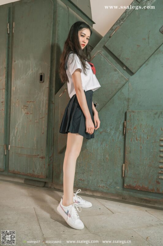 [SSA丝社]超清写真 NO.421 漫漫白色jk制服肉丝写真(上)[135P/1.94GB]-无料摄影圈