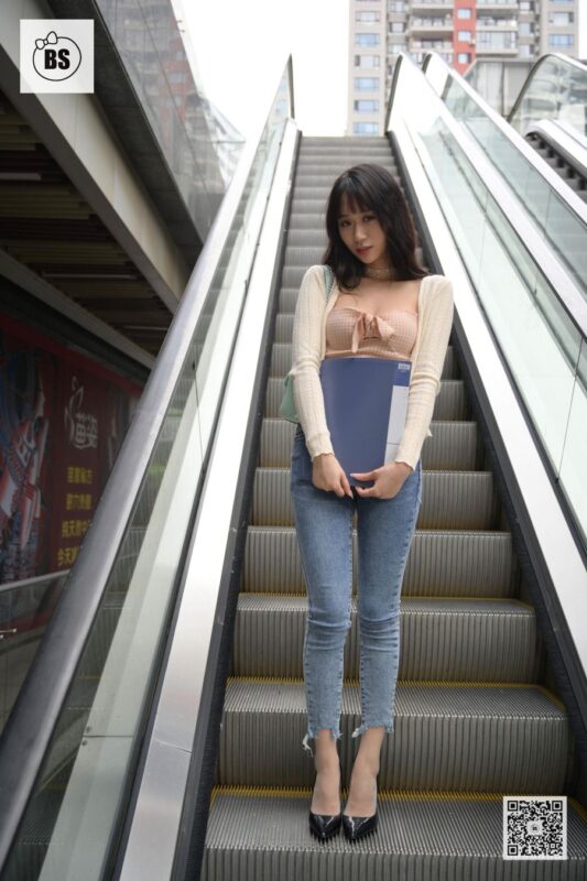[我丝你想]MX008 美西 公交车站奇遇记3 [73P/97MB]-无料摄影圈