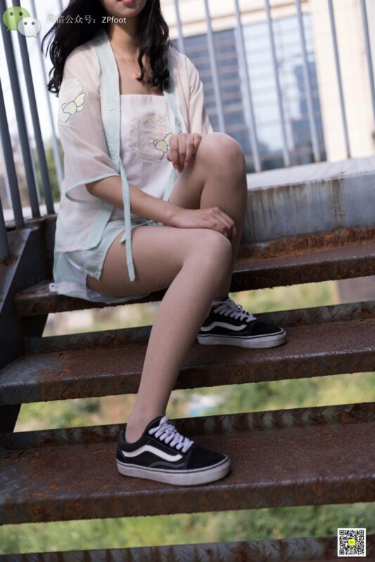 [LSS山茶摄影] NO.037 户外.脱丝 [99P/177MB]-无料摄影圈