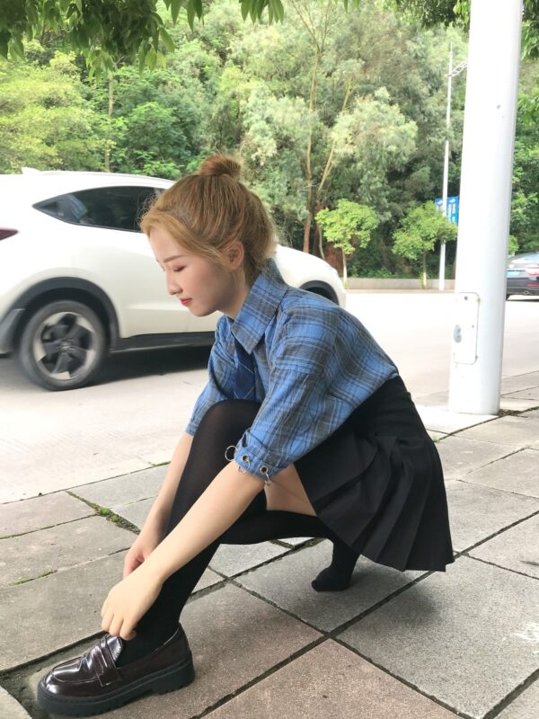 [最爱帆布鞋]ZAFBX-022 [115P/2V/300MB]-无料摄影圈