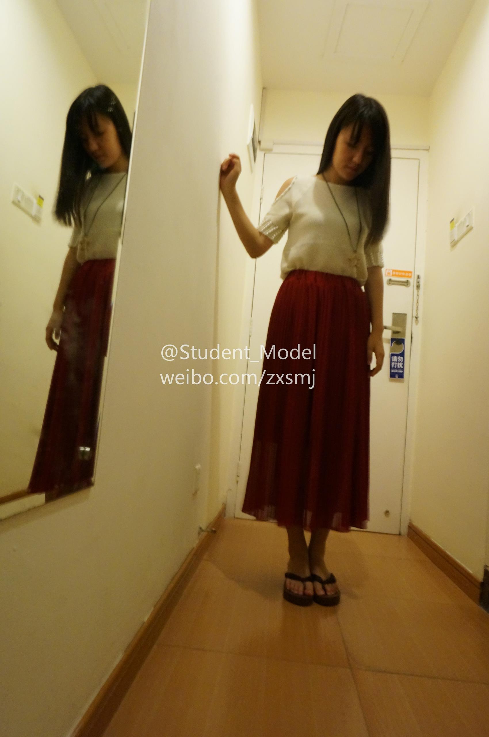 图片[1]-students学生美腿每足 025 思思 [45P/90MB]-无料摄影圈