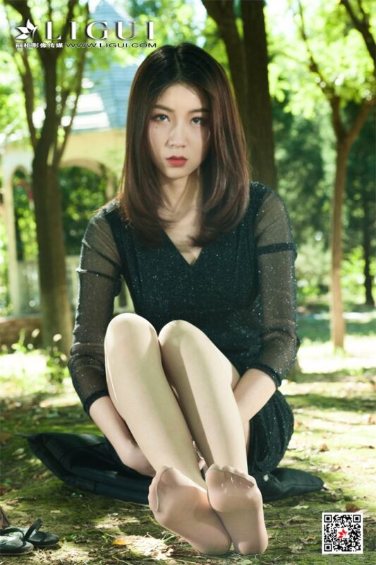 [Ligui丽柜] 2019.11.05 虫虫《野外遇矫丝》[55P/37.8MB]-无料摄影圈