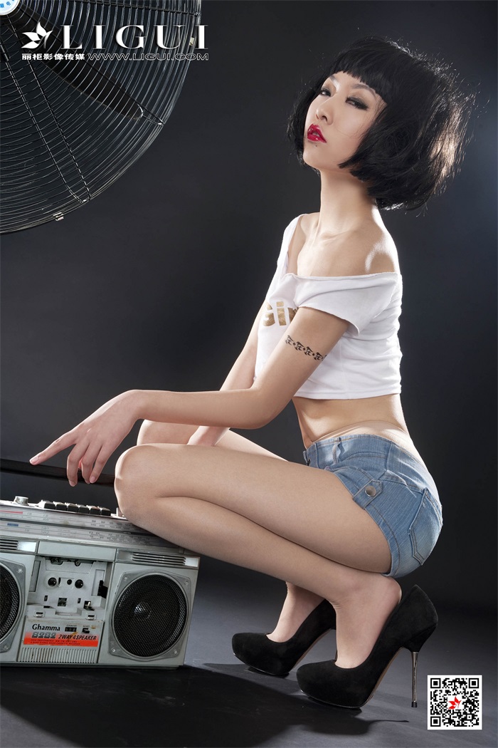 图片[2]-[Ligui丽柜] 2020.02.10 网络丽人 Model 文欣 [39P/103MB]-无料摄影圈